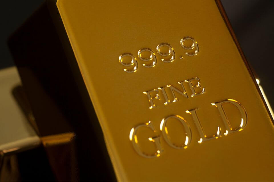 黃金條塊回收價格計算給你看!當舖銀樓金條哪裡買賣最划算?